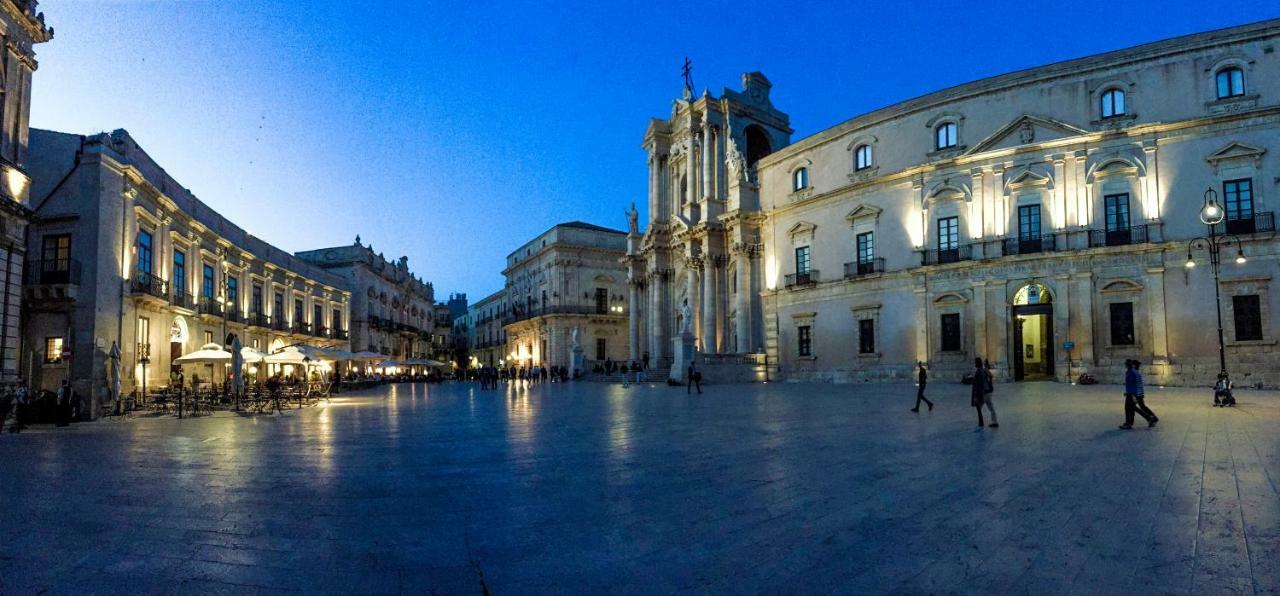 Ferienwohnung A 50 Passi Dal Tempio Di Apollo Syrakus Exterior foto